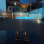 Apartment Pool Me Up! Šibenik