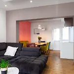 Pool Me Up! Apartment *
