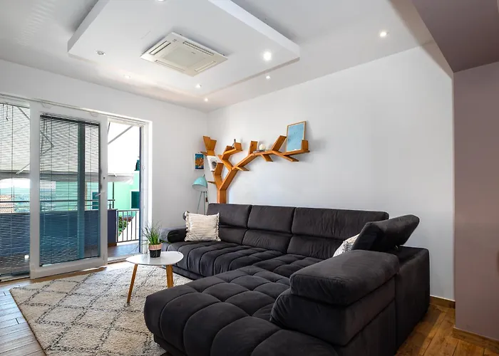 Pool Me Up! Apartman Šibenik