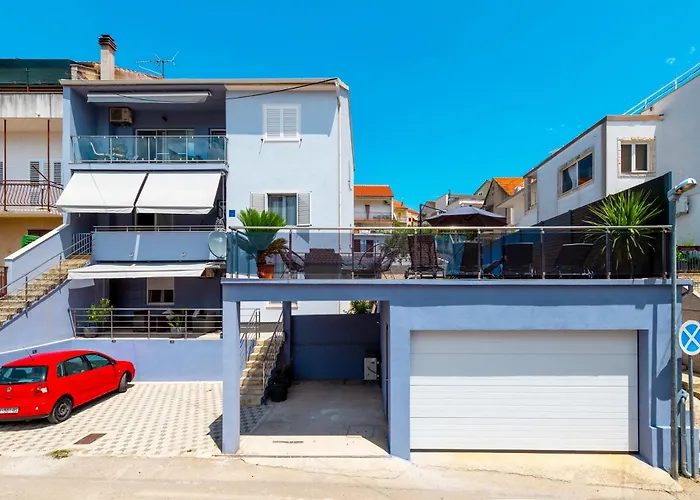 Pool Me Up! Apartman *