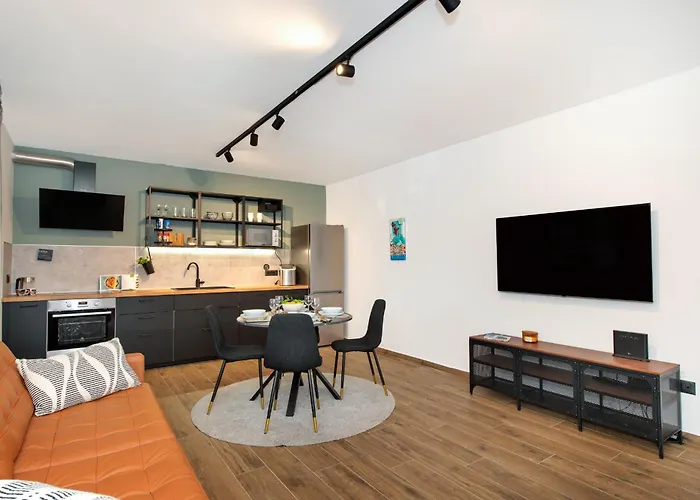 Apartman Pool Me Up! *