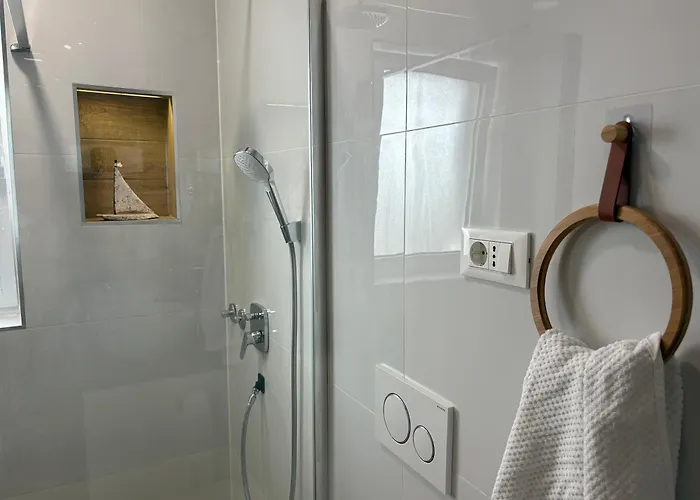 Pool Me Up! Apartman *